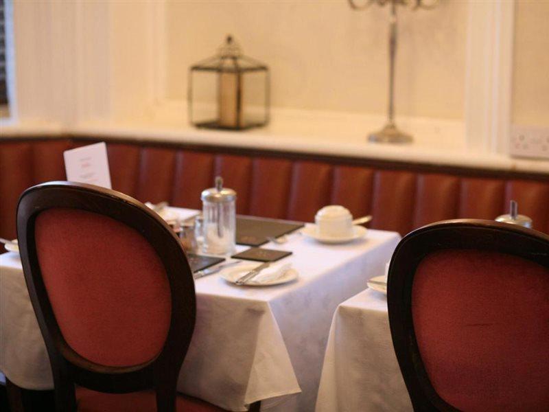 هاستَنغ Highlands Hotel And Bar المظهر الخارجي الصورة