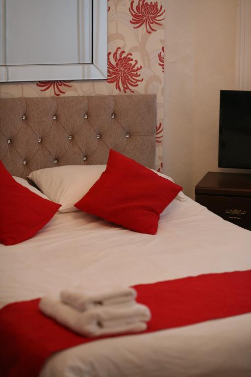 هاستَنغ Highlands Hotel And Bar المظهر الخارجي الصورة